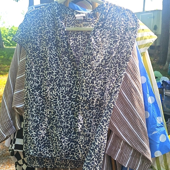 Ann Taylor Wool Suit And Silk Blouse Size 14 - Picture 5 of 5